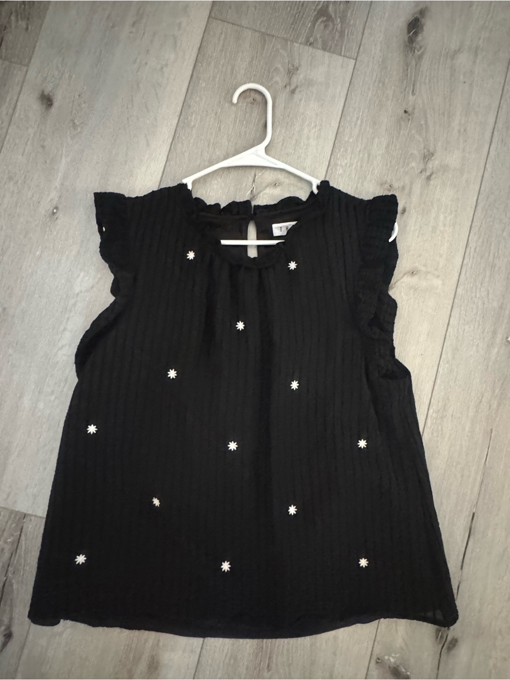 Thml sleeveless top, lined with lots of detail L/ XL